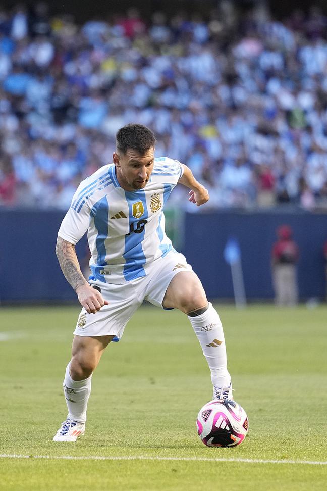 都体主编：希望皮奥可以出国踢球，在英超他会变得更强（《都体》主编：期待皮奥留洋，英超历练将令他更强）