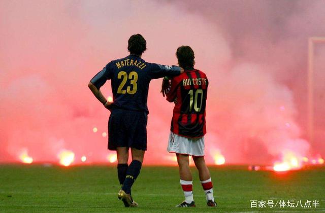 TA：孔帕尼相较图赫尔谦逊很多，不会对高层、球员评头论足