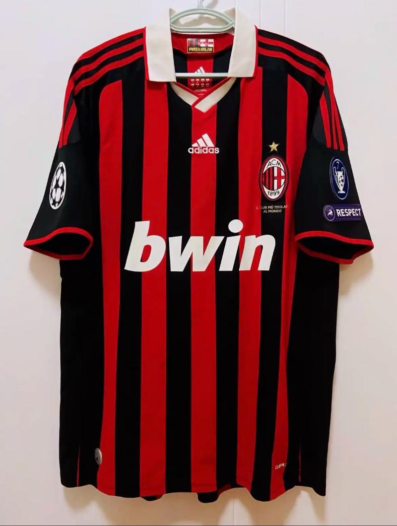 女足莱曼分享家中被盗后一片狼藉：下次请顺便帮我打扫一下（女足名将莱曼晒家中被盗后乱成一团：下次麻烦顺手打扫）