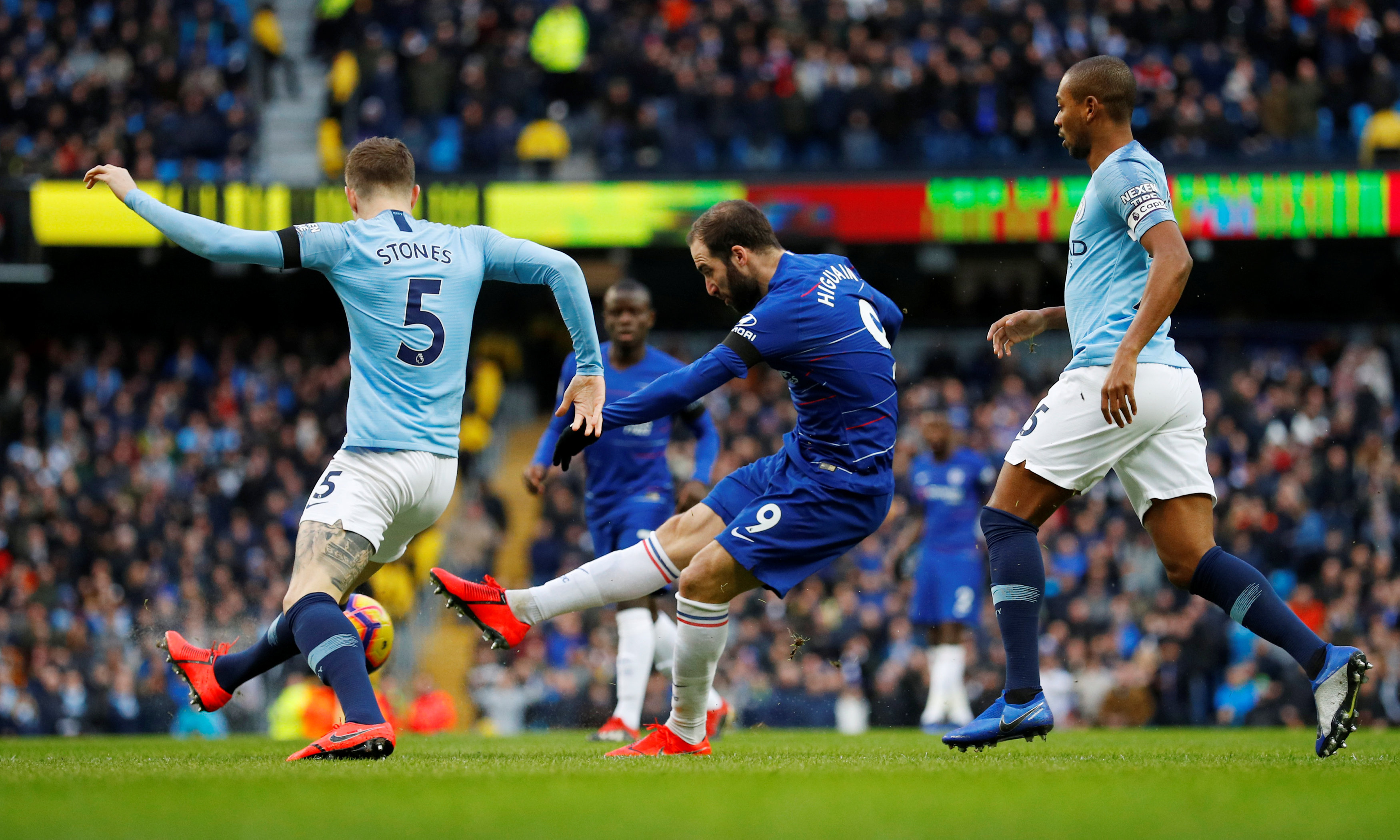 德媒：凯恩决定不激活明夏解约条款，且愿意续约至2028年（德媒：凯恩不启动明夏解约条款，愿将合同续至2028年）