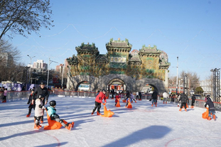 德拉富恩特：我和巴萨关系很好；有俱乐部感谢我们照顾好球员（德拉富恩特：我与巴萨关系融洽；有俱乐部感谢我们善待球员）