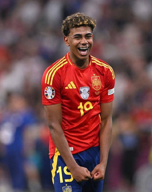 哈兰德有什么特别之处？瓜帅：我不知道，因为我本来就不知道（哈兰德的独特之处在哪？瓜迪奥拉：我也说不准，因为我确实不知道）