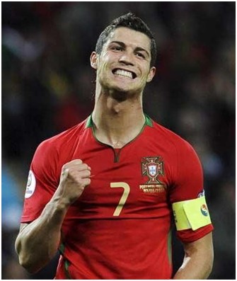 伊尔迪兹社媒发声感谢球迷支持（伊尔迪兹在社交平台发声致谢球迷支持）