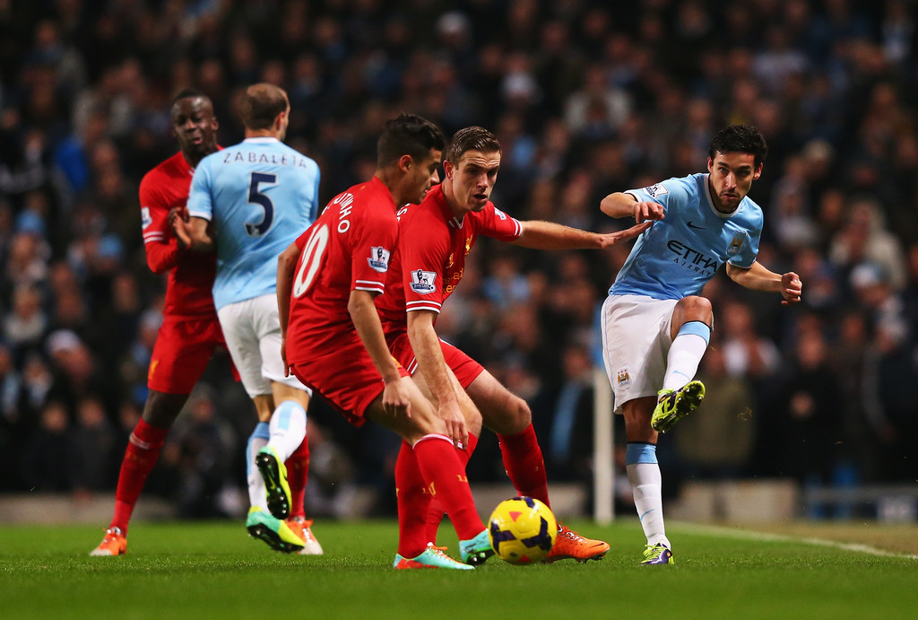 埃贝尔打趣：我看球时很安静而穆勒话很多，我不得不适应他（埃贝尔笑称：观赛我很安静，穆勒话多，我只能适应他）