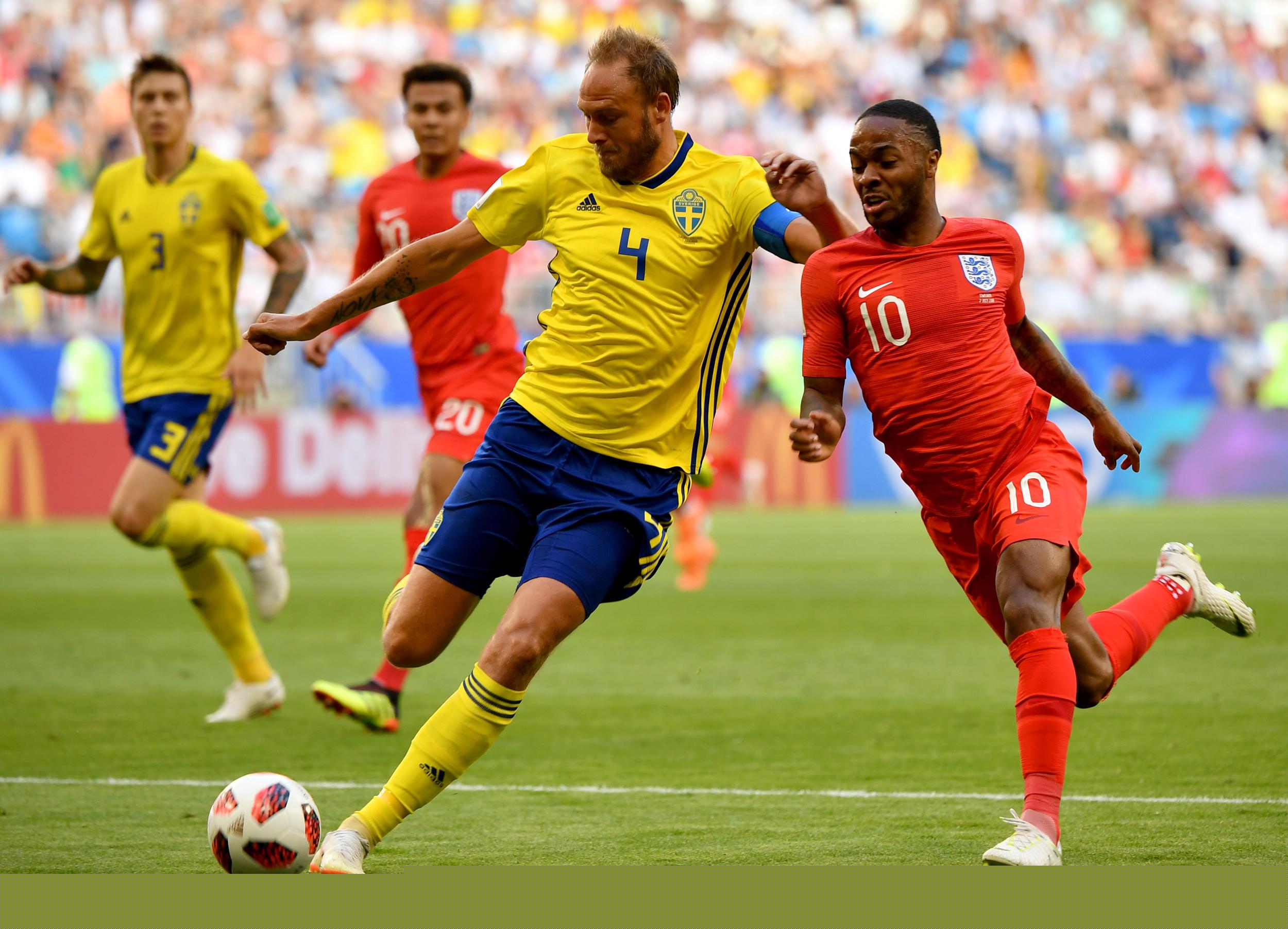 法兰克福后卫：巴萨的比赛风格非常大胆，你会欣赏他们的水平（法兰克福后卫：巴萨踢法大胆，实力令人称道）