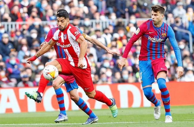 斯洛特：很不巧基耶萨病了，无论作为球员还是个人我都喜欢他（斯洛特：遗憾基耶萨生病了，无论球员还是个人我都很欣赏他）