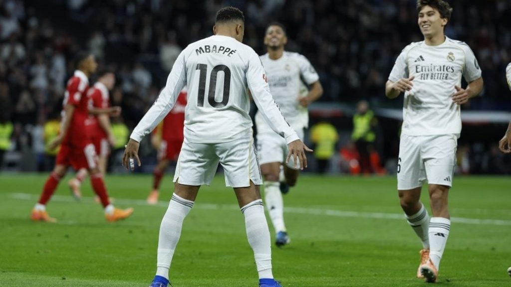 罗马诺：梅努可能在1月离开曼联，那不勒斯对租借他很感兴趣（罗马诺：那不勒斯有意租借梅努，球员或在冬窗离开曼联）