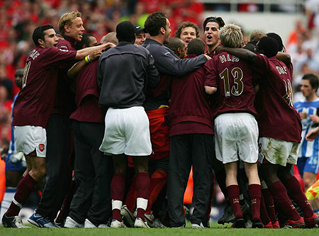 埃迪·豪：与曼城的比赛总是很胶着，巴恩斯总能抓住进球机会