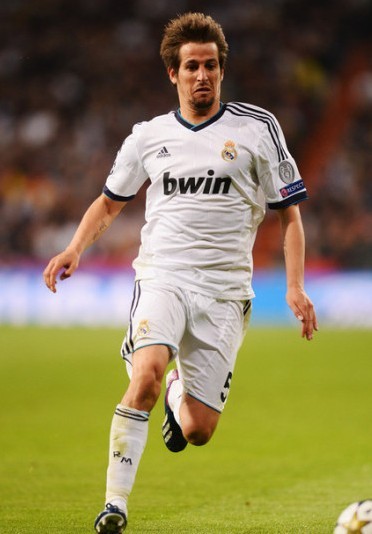 凯恩：即使赛季进百球，没欧冠或世界杯也很可能拿不到金球奖（凯恩：哪怕赛季进百球，若无欧冠或世界杯也难获金球奖）